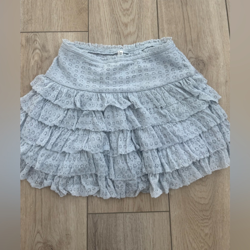 American Eagle Outfitters Light Gray Lace Ruffle Skirt
